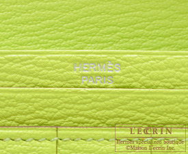 Hermes　Bearn Soufflet　Kiwi/Kiwi green　Chevre myzore goatskin　Silver hardware