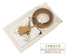 Hermes　Kelly bag 28　Kraft　Clemence leather　Silver hardware