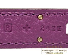 Hermes　Kelly bag 32　Anemone　Togo leather　Silver hardware