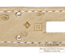 Hermes　Birkin bag 30　Blanc casse　Ostrich leather　Silver hardware