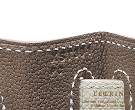 Hermes　Kelly bag 28　Sellier　Etoupe grey/Craie　Epsom leather　Matt gold hardware