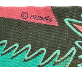 Hermes　Twilly　Sea,Surf and Fun　Vert sapin/Fuschia/Menthol　Silk